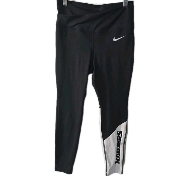 Nike Dri-FIT NFL Las Vegas Raiders Women's 7/8 Leggings Size Small - Picture 1 of 5